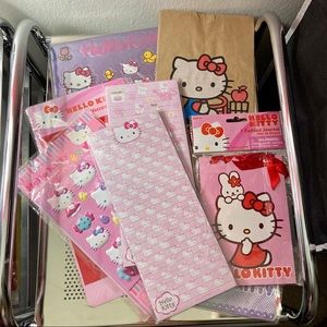 Hello Kitty Stationary Bundle 🐱